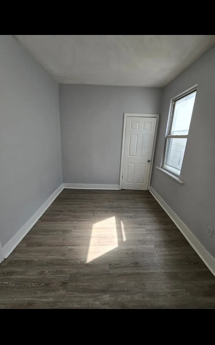 4 bed, $2,395 — Photo 3