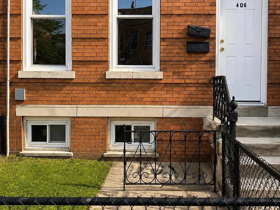406 Woodlawn Ave #1