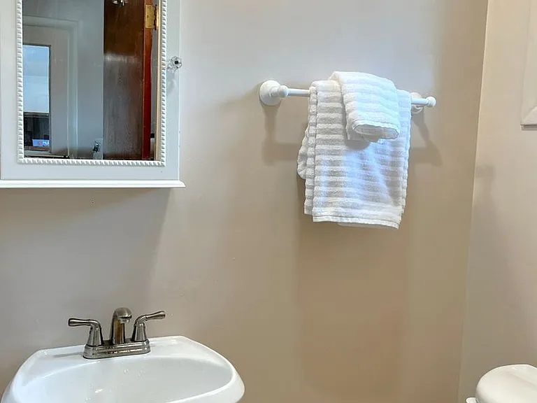 307 Del Norte Ln — Photo 5