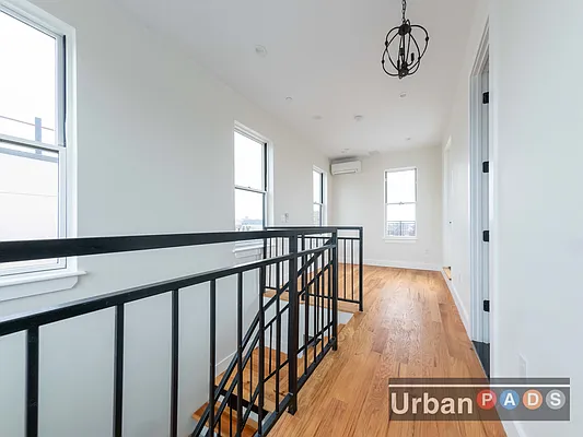 Rented by Urban Pads | media 36