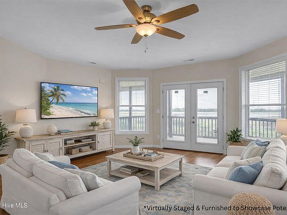 4th image of 301 Intracoastal Court