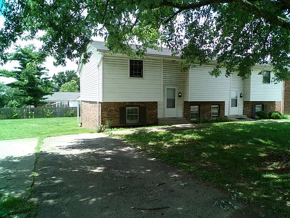 2nd image of 438 Schenkel Ln