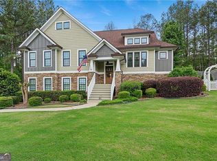 398 Georgetown Dr, Dallas, GA 30132
