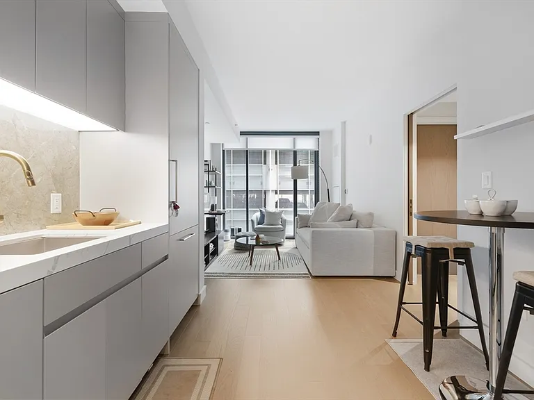 55 Lagrange St #403 — Photo 7