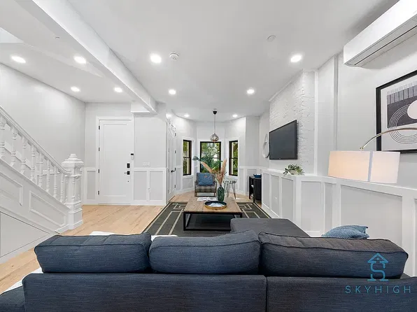 1257 Jefferson Ave, Brooklyn, NY