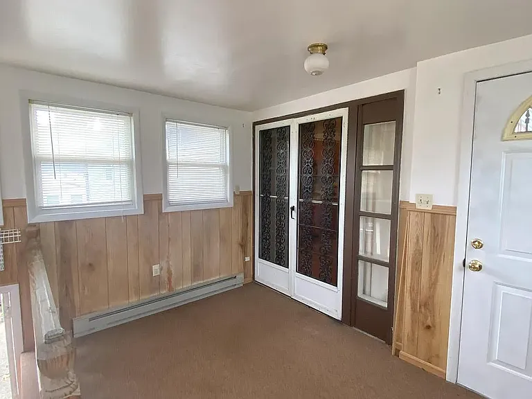 14007 Franklin St — Photo 17