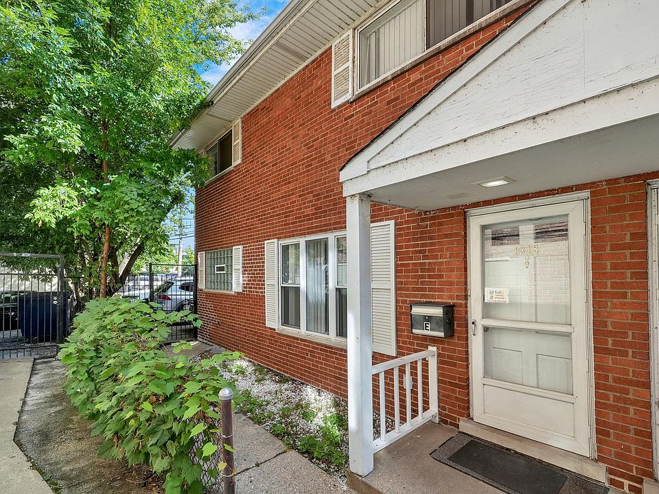1st image of 1318 W Touhy Ave Unit E