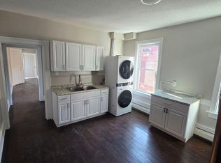 93 Maple Ave #5B-1BA-1450SQFT, Hartford, CT 06106