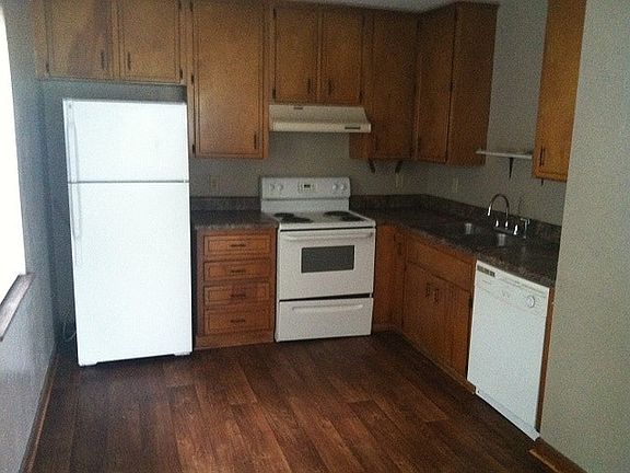 2nd image of 301 Dixie Dr APT F3