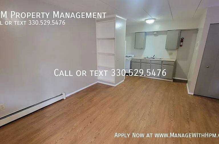 409 Sherman St #1 — Photo 5