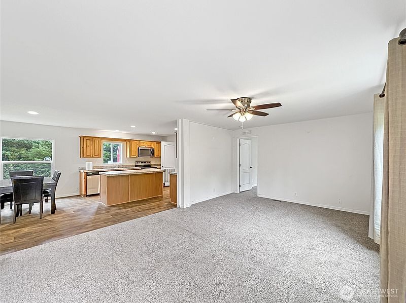 3rd image of 46 Copalis Beach Road