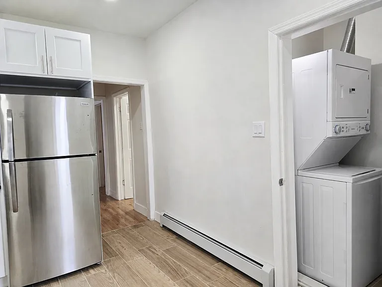 15 Dwight St — Photo 27