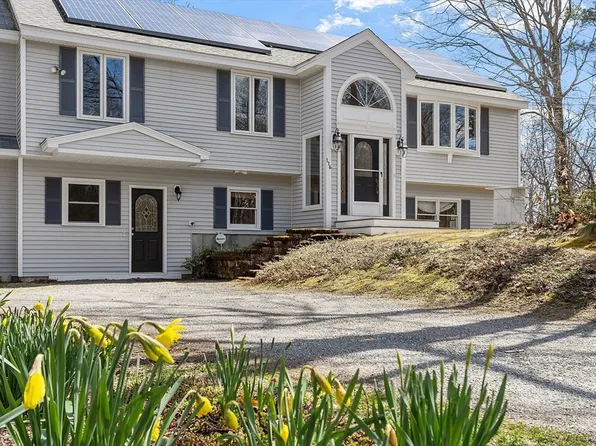 116 Mill Creek Dr, Ashby, MA 01431