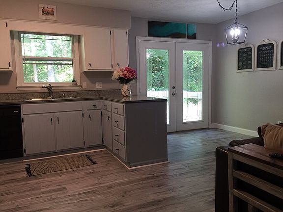 5th image of 6150 N Holly Dr