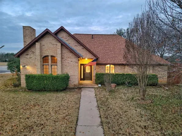 2152 Fairfax Rd, Denton, TX 76205