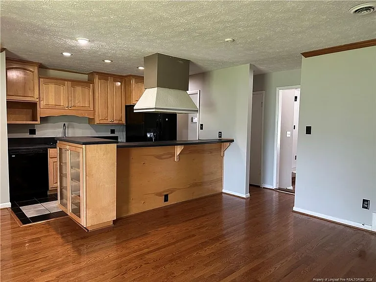 1601 Bluesprings Rd — Photo 14