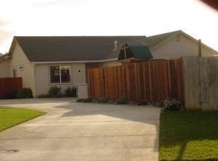 1060 Silverado Ave, McKinleyville, CA 95519