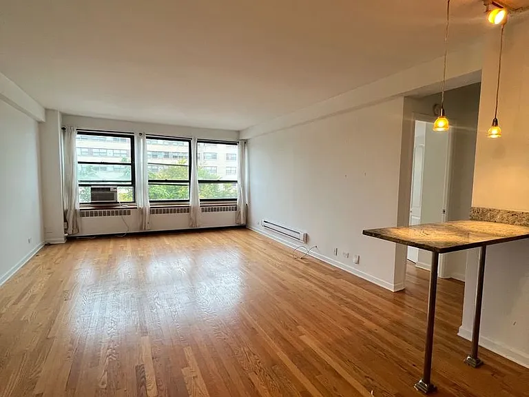 4180 Marine Terrace Apartments — Photo 139
