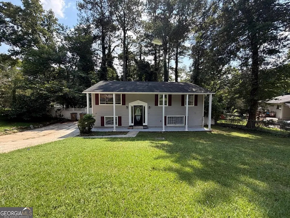 1340 Pineglen Dr