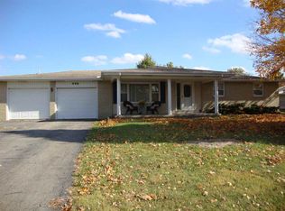 446 N Clover Dr, New Castle, IN 47362