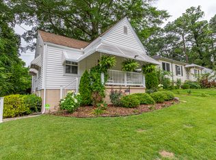2715 Humphries St, East Pt, GA 30344