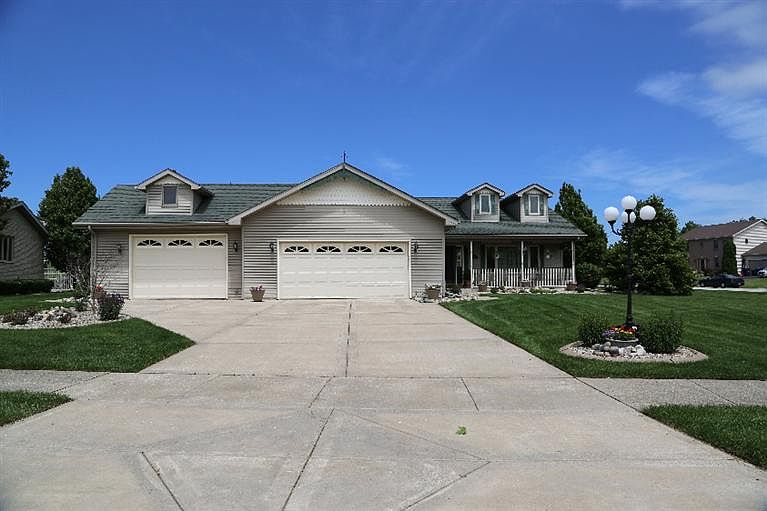 1st image of 12950 W 83rd Pl