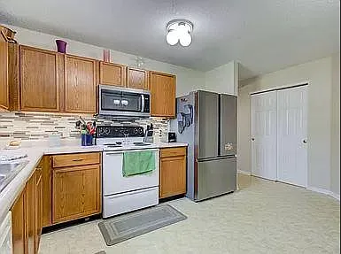 10882 Grace Dr — Photo 5