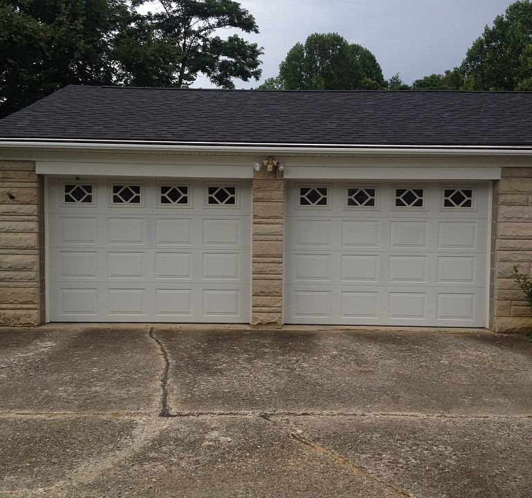 2nd image of 4008 Iron Horse Way