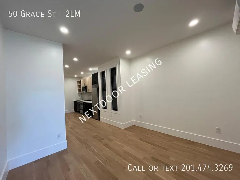50 Grace St #2LM — Photo 6
