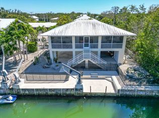 29051 Magnolia Dr, Big Pine Key, FL 33043