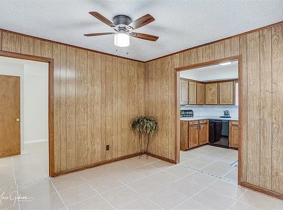 4th image of 110 Parkview Dr