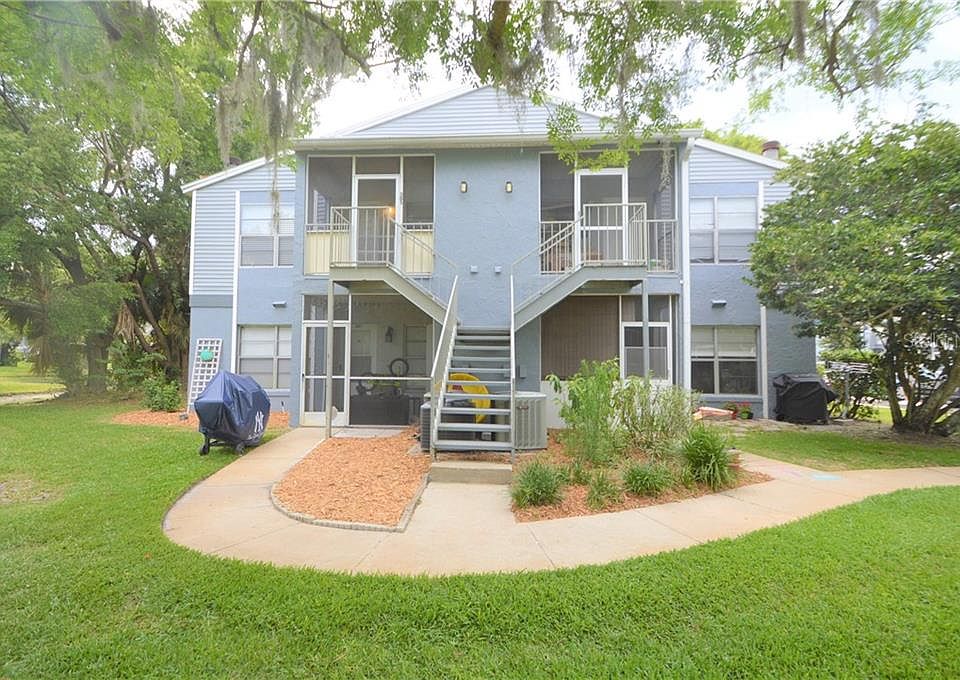 1st image of 305 Northlake Dr