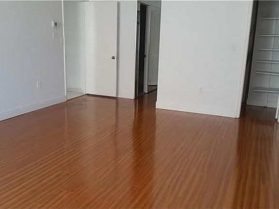 4th image of 5750 Collins Ave APT 16B