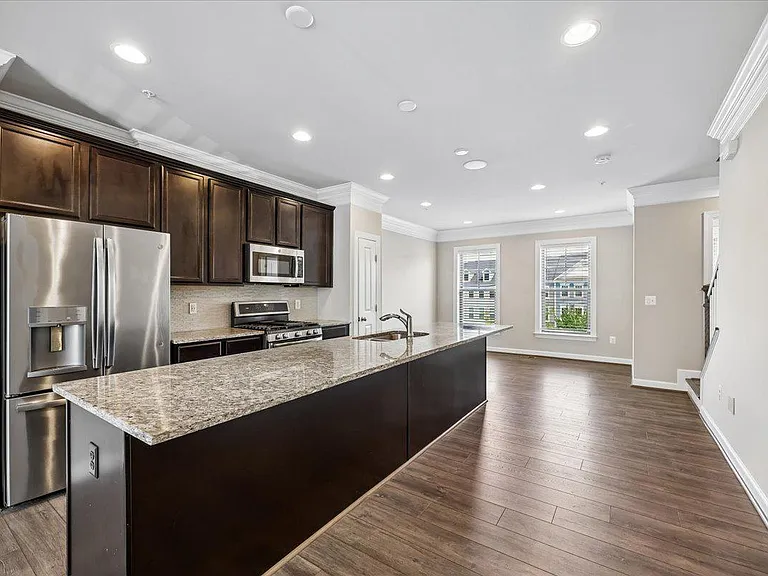 14319 Potomac Heights Ln — Photo 7