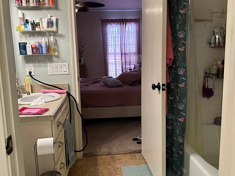 7815 Broadway St #104 — Photo 8