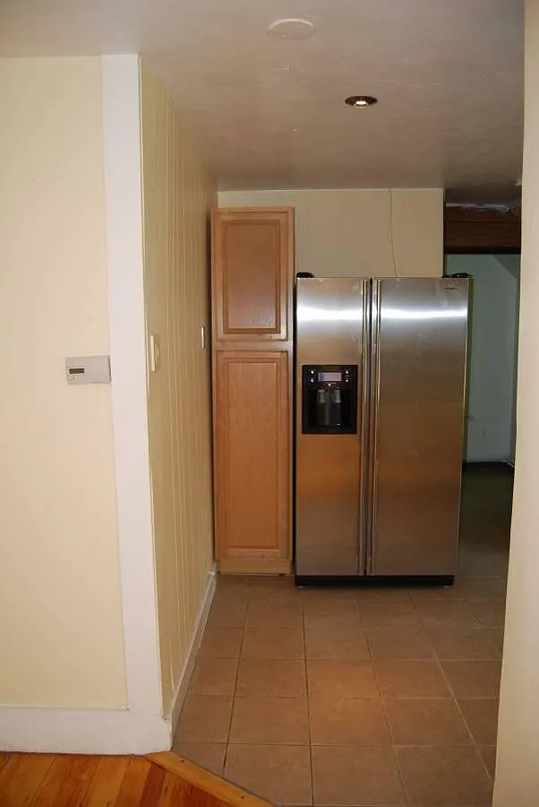 3 bed, 1000 sqft, $2,750 — Photo 4