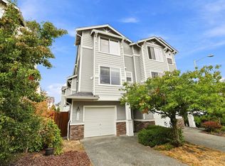 333 127th St SE #A, Everett, WA 98208