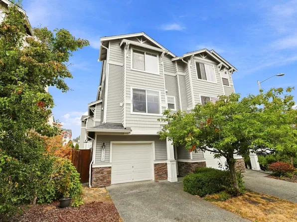 333 127th St SE #A, Everett, WA 98208