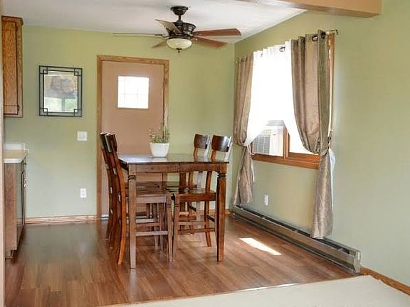 4th image of 4230 Greenway Cir NE