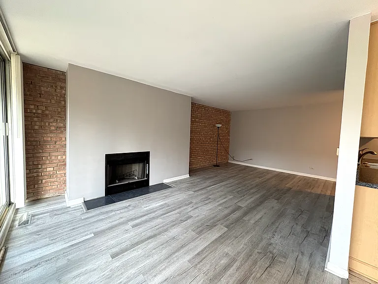 6010 Oakwood Dr #1H — Photo 6