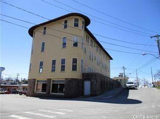 3 Fuller St, Alexandria Bay, NY 13607