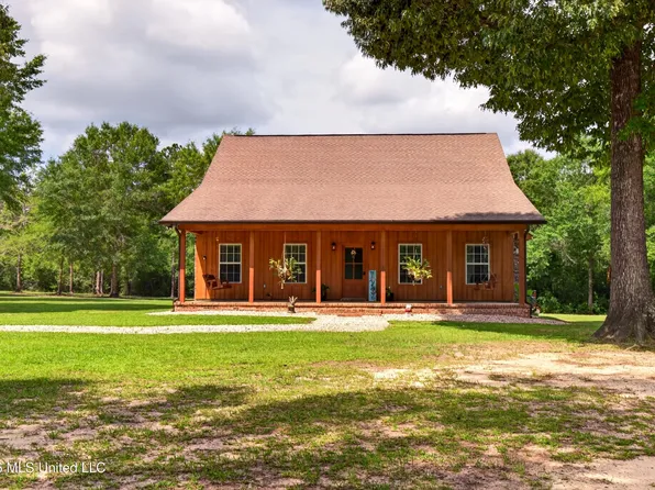 9900 Little Buck Rd, Vancleave, MS 39565