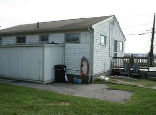 9 Basin Rd, Narragansett, RI 02882
