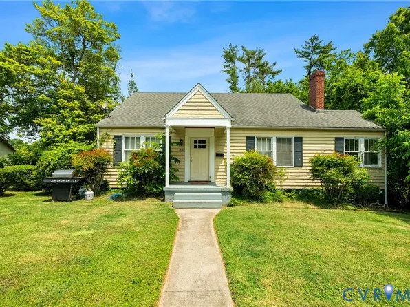 702 Irving St, Farmville, VA 23901