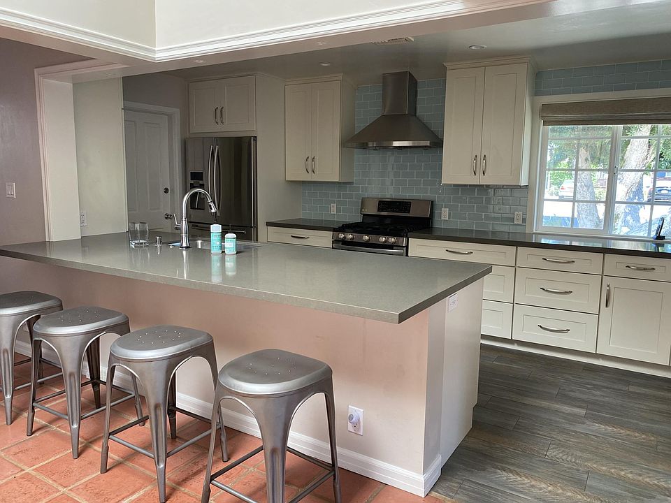 Fabulous kitchen with breakfast bar. Refrigerator and stove included.