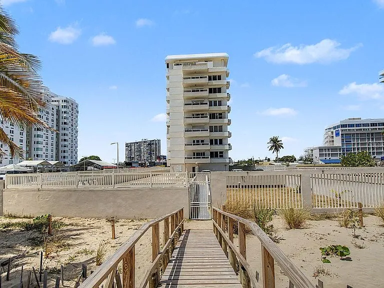 4939 Isla Verde #601 — Photo 31