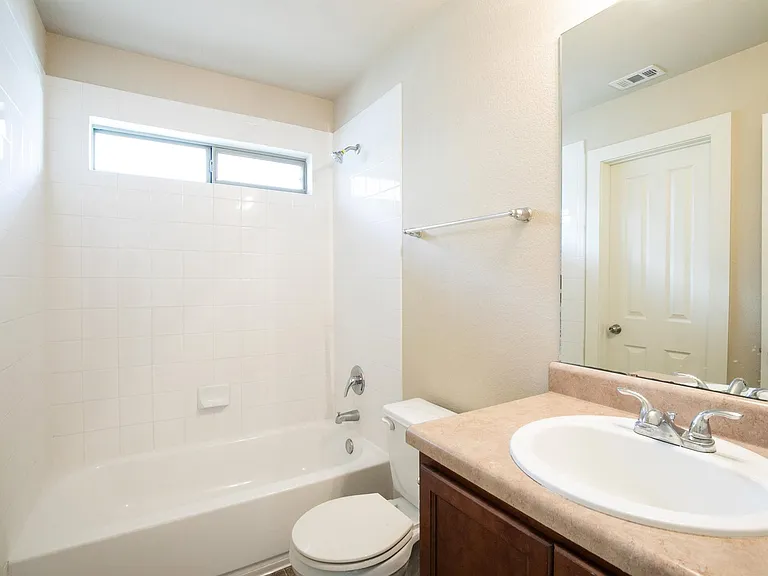 4528 Credo Ln — Photo 46