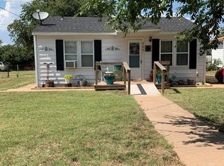205 24th St, Snyder, TX 79549