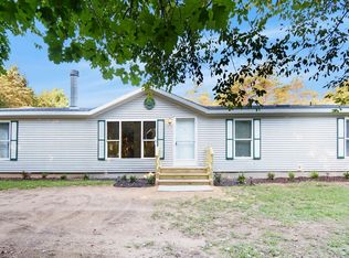 420 52nd St, Grand Junction, MI 49056