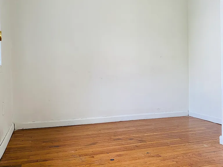 52 3rd St #2 — Photo 9